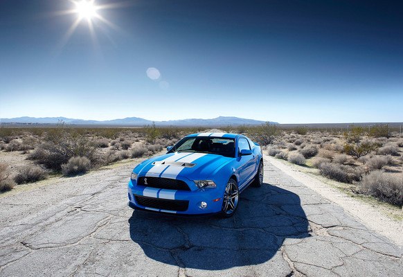 Ford Shelby GT500 In The Desert