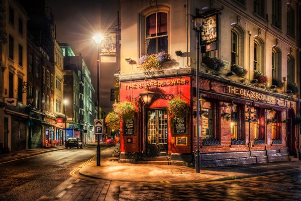 London Pub HDR