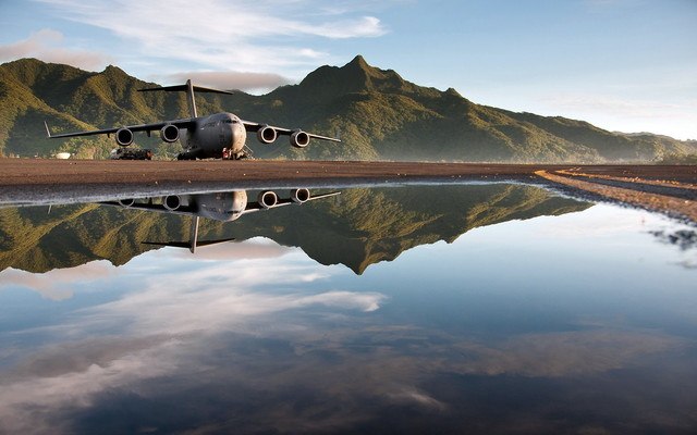 McDonnell Douglas C-17 Globemaster