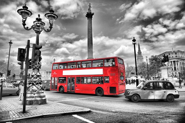 London Bus In Trafalgar Square