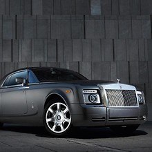 Rolls Royce Phantom Luxury Car